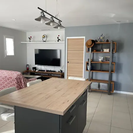 Petite Maison Deux Calme Proche De La