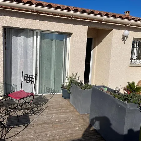 Petite Maison Deux Calme Proche De La Villa Pinet